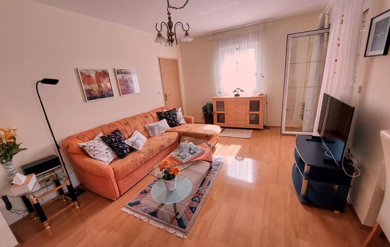 Apartman Nelamore - Krk Town, 300 Meters To The Beach Ngoại thất bức ảnh